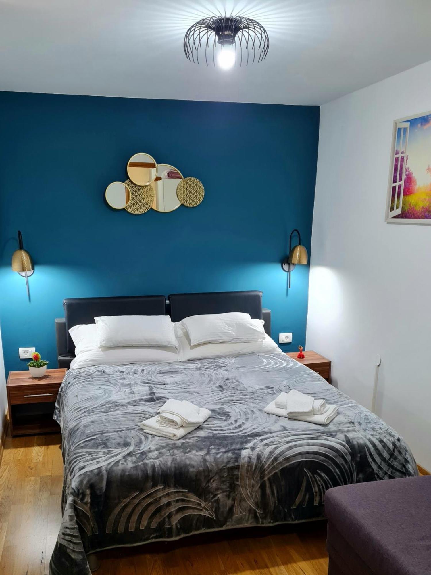 Inchy Accommodation - In The Center Of Diocletian'S Palace Split Exterior foto