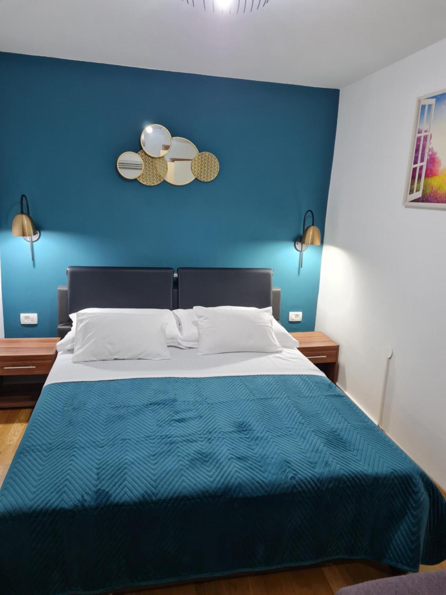 Inchy Accommodation - In The Center Of Diocletian'S Palace Split Exterior foto