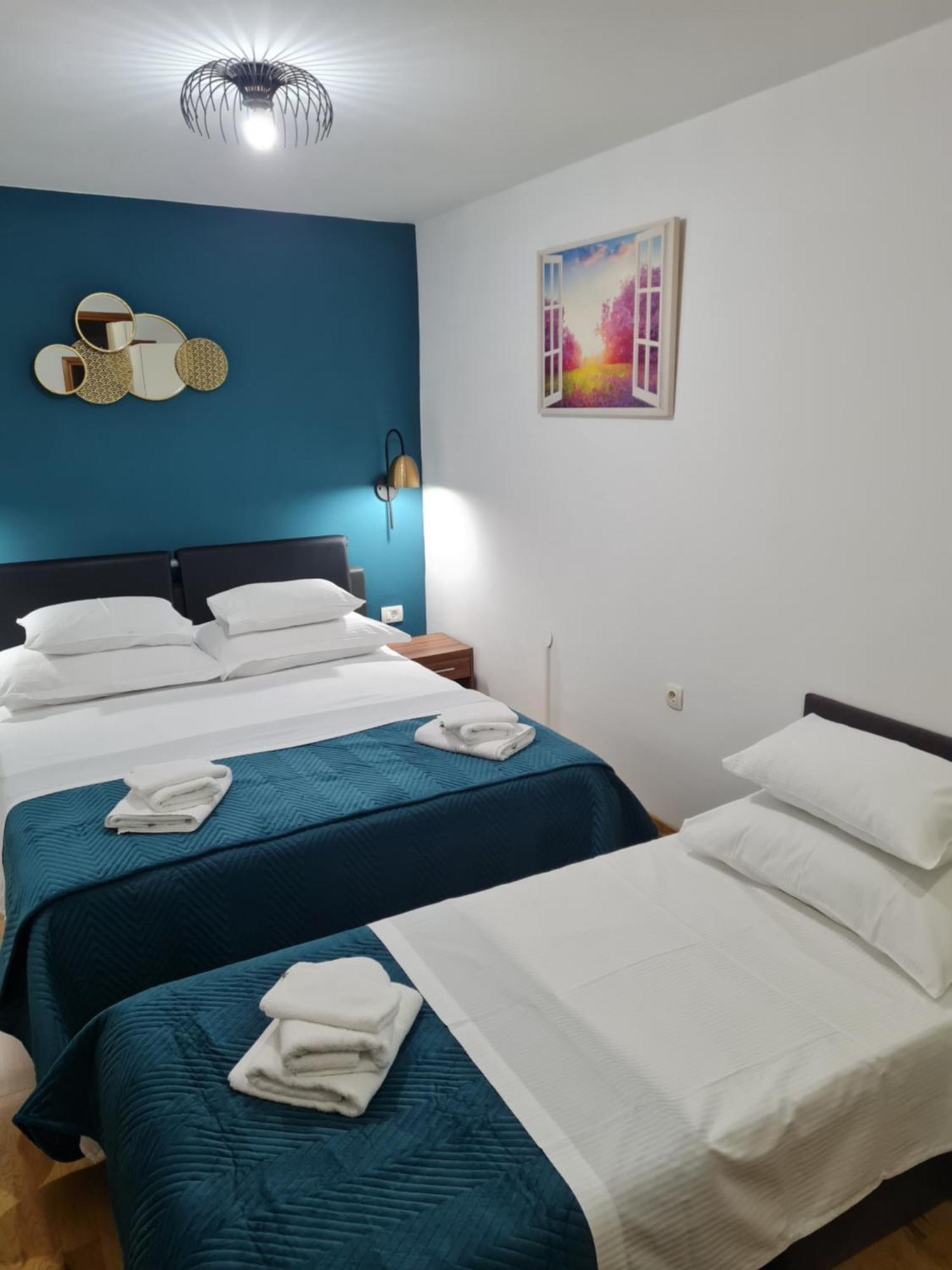 Inchy Accommodation - In The Center Of Diocletian'S Palace Split Exterior foto