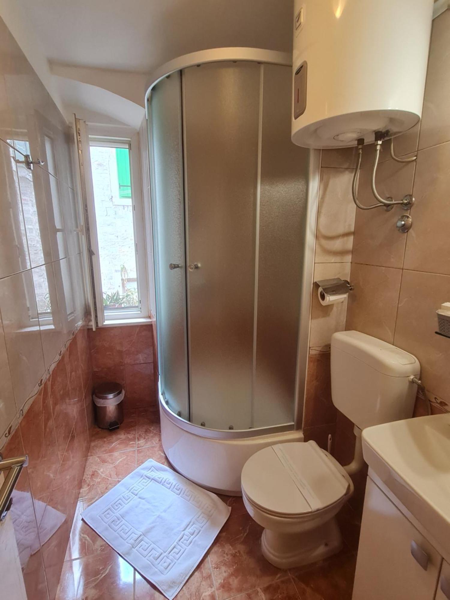 Inchy Accommodation - In The Center Of Diocletian'S Palace Split Exterior foto